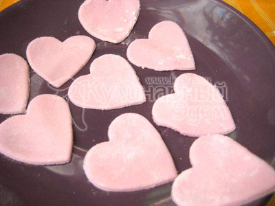 Рецепт - сладкие сердечки из мастики