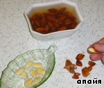 Рецепт - конфеты из марципана с цукатами