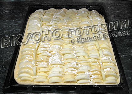 Рецепт - пирог с яблоками, нежным желтковым кремом и безе