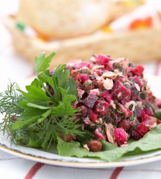 Рецепт - салат Винегрет с морской капустой и рыбой
