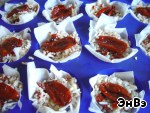 Рецепт - корзиночки из теста фило с рисом, сыром и вялеными помидорами
