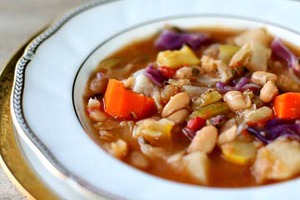 Рецепт - супа с фасолью и овощами