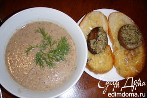 Рецепт - грибной суп-крем с сырными гренками, с грибами и сыром