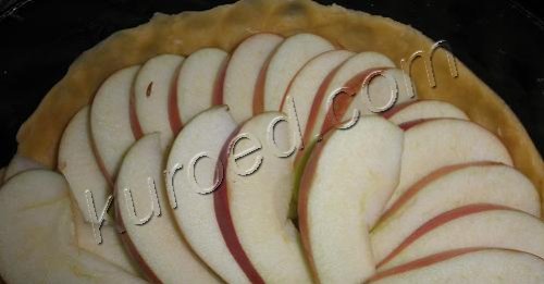 Рецепт - яблочный пирог c безе