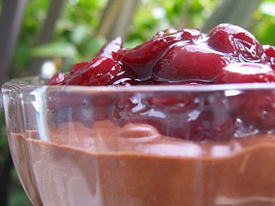 Рецепт - шоколадно-вишневый мусс