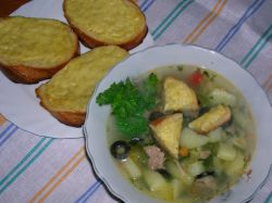 Рецепт - суп из мяса индейки с гренками