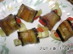 Рецепт - закусочные рулетики из баклажанов "Тeщин язык"