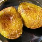 Рецепт - печеное манго с корицей и мороженым