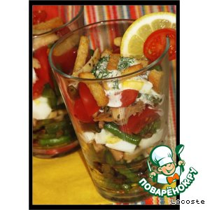 Рецепт - салат из жареного кальмара с помидорами черри и стручковой фасолью
