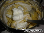 Рецепт - пирог ананасный с карамелью