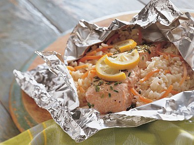 Рецепт - лосось, запеченный с рисом