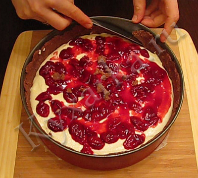 Вишнево творожный пирог. Как приготовить холодный пирог с творогом и замороженной вишней.