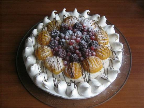 Рецепт - торт "Безе с фруктами"
