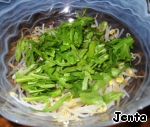 Рецепт - салат с рукколой и проростками бобов сои
