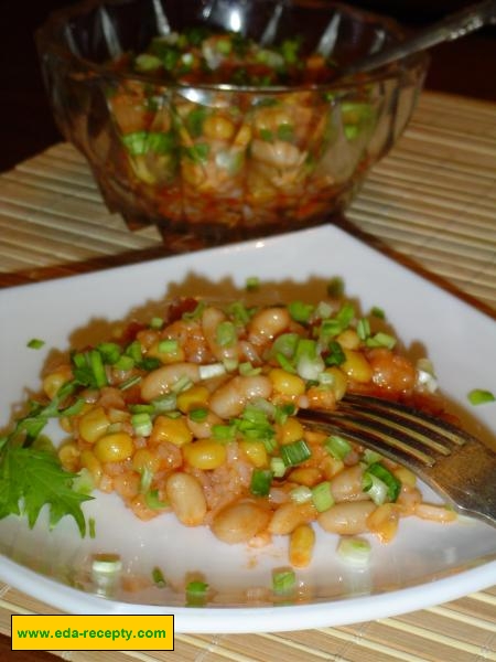 Рецепт - салат с рисом, фасолью и кукурузой