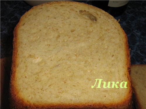 Рецепт - хлеб пшеничный с овсянкой и яблоком на кефире