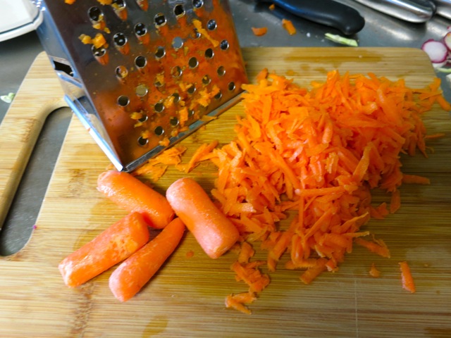 Морковь и пастернак с апельсиновым маслом