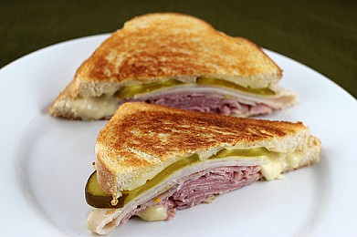 Рецепт - сэндвич с ветчиной и сыром