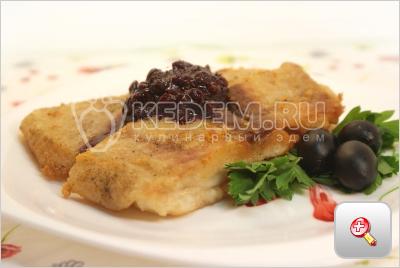 Рецепт - пангасиус с соусом из брусники