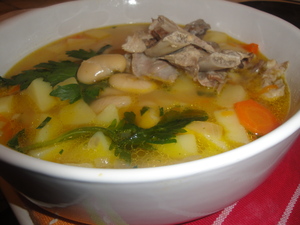Рецепт - фасолевый суп с сельдереем