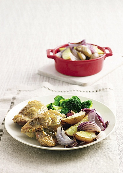 Рецепт - курица с пармезаном и овощами
