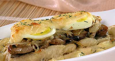 Рецепт - Блюда из рыбы и морепродуктов : Рыба, запеченная с грибами и картофелем