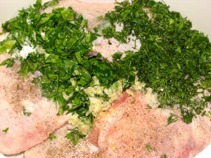 Рецепт - куриные бёдрышки с зеленью запеченные в духовке